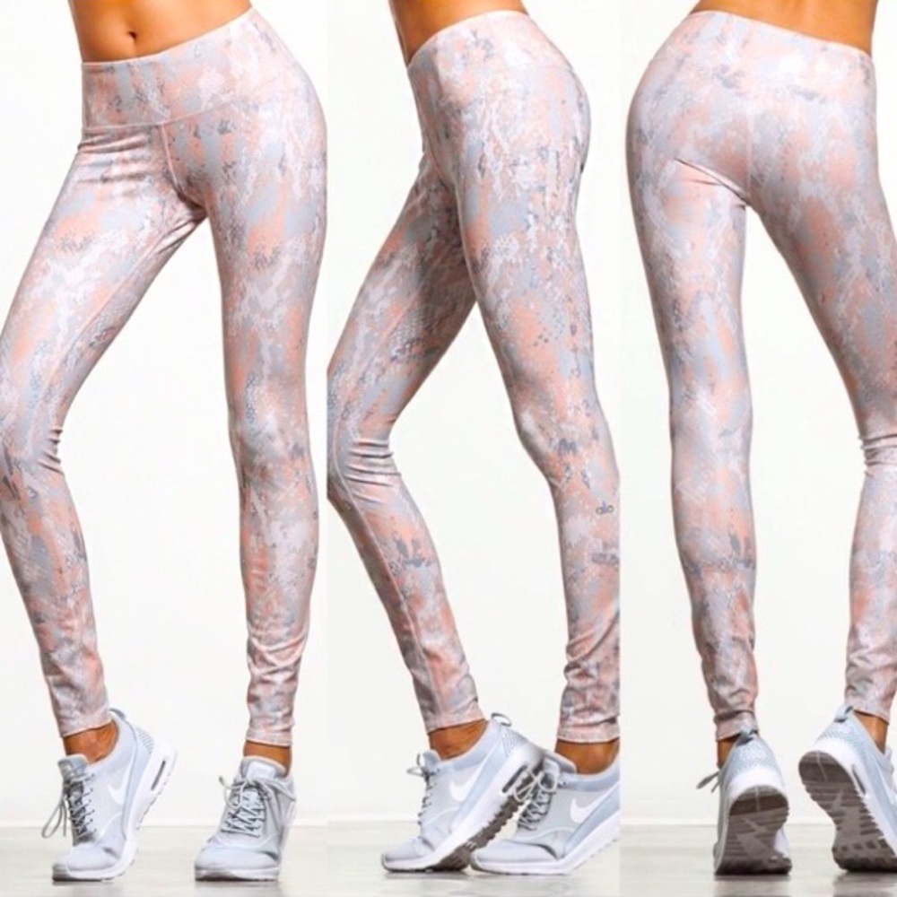 ALO YOGA coral orange snake skin pattern leggings